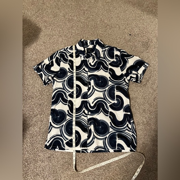 Club Monaco Button Up - Picture 4 of 5